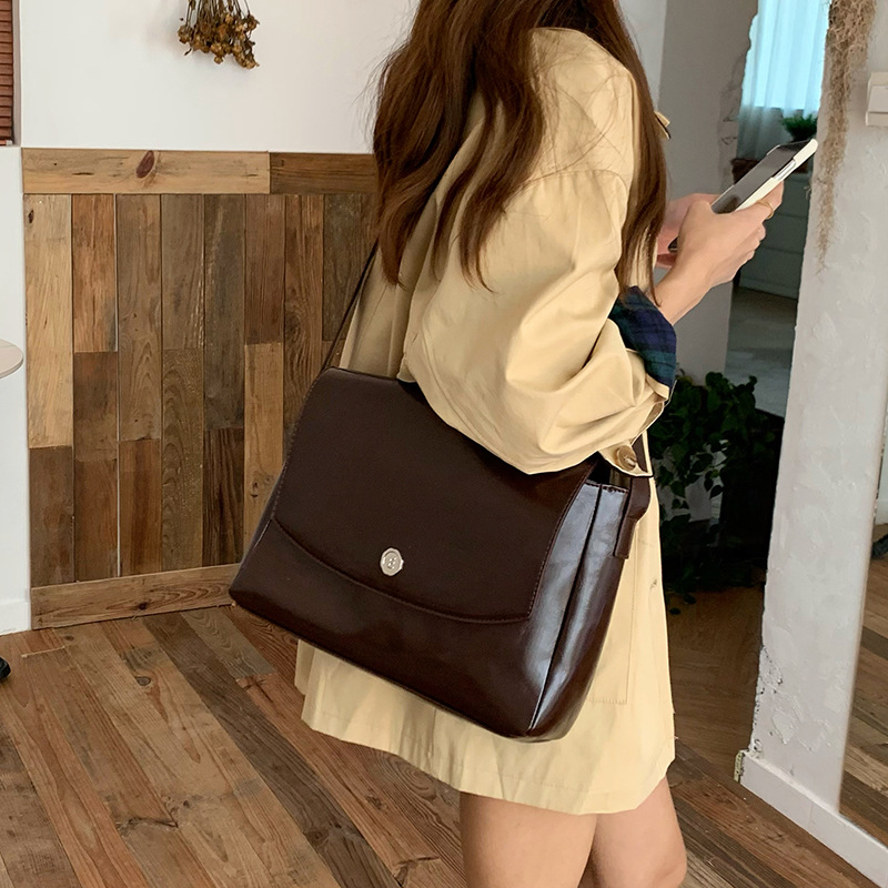 CGCBAG Vintage Lage Capacity M - Women Bags On Sale review and price